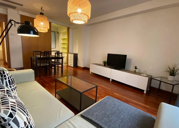 Homyat Prior Romo, Plaza Mayor アパート サラマンカ