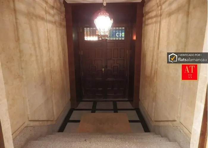 Homyat Prior Romo, Plaza Mayor Salamanca